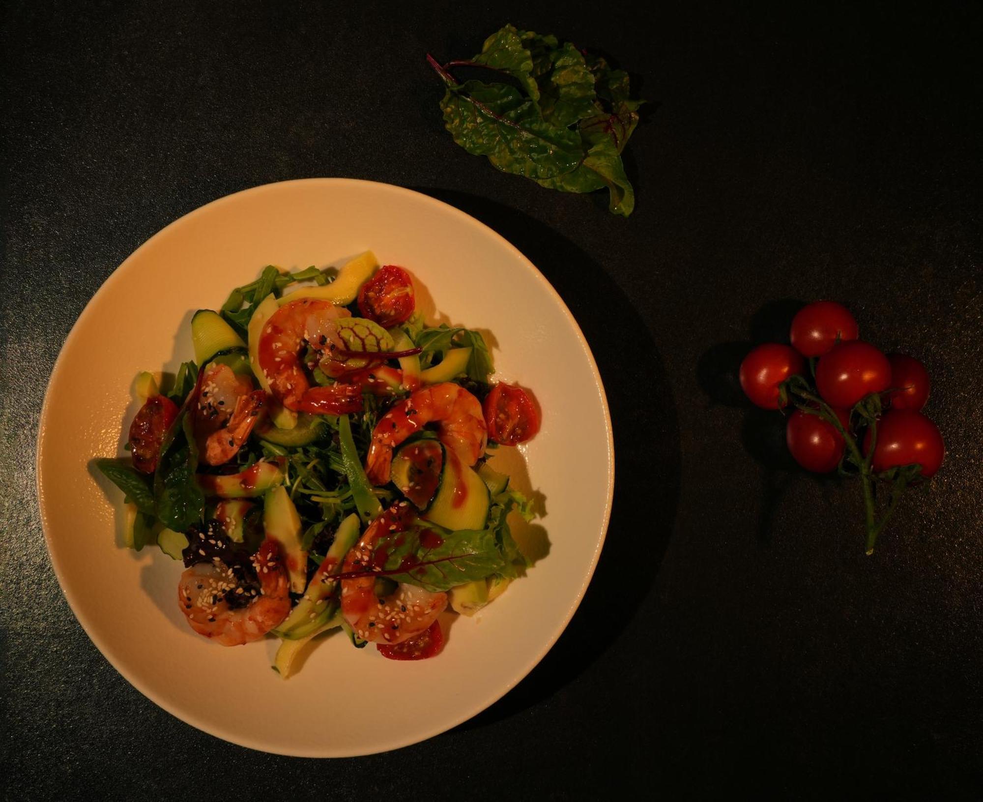 Grand Hotel Yerevan - Small Luxury Hotels Of The World Kültér fotó Shrimp salad